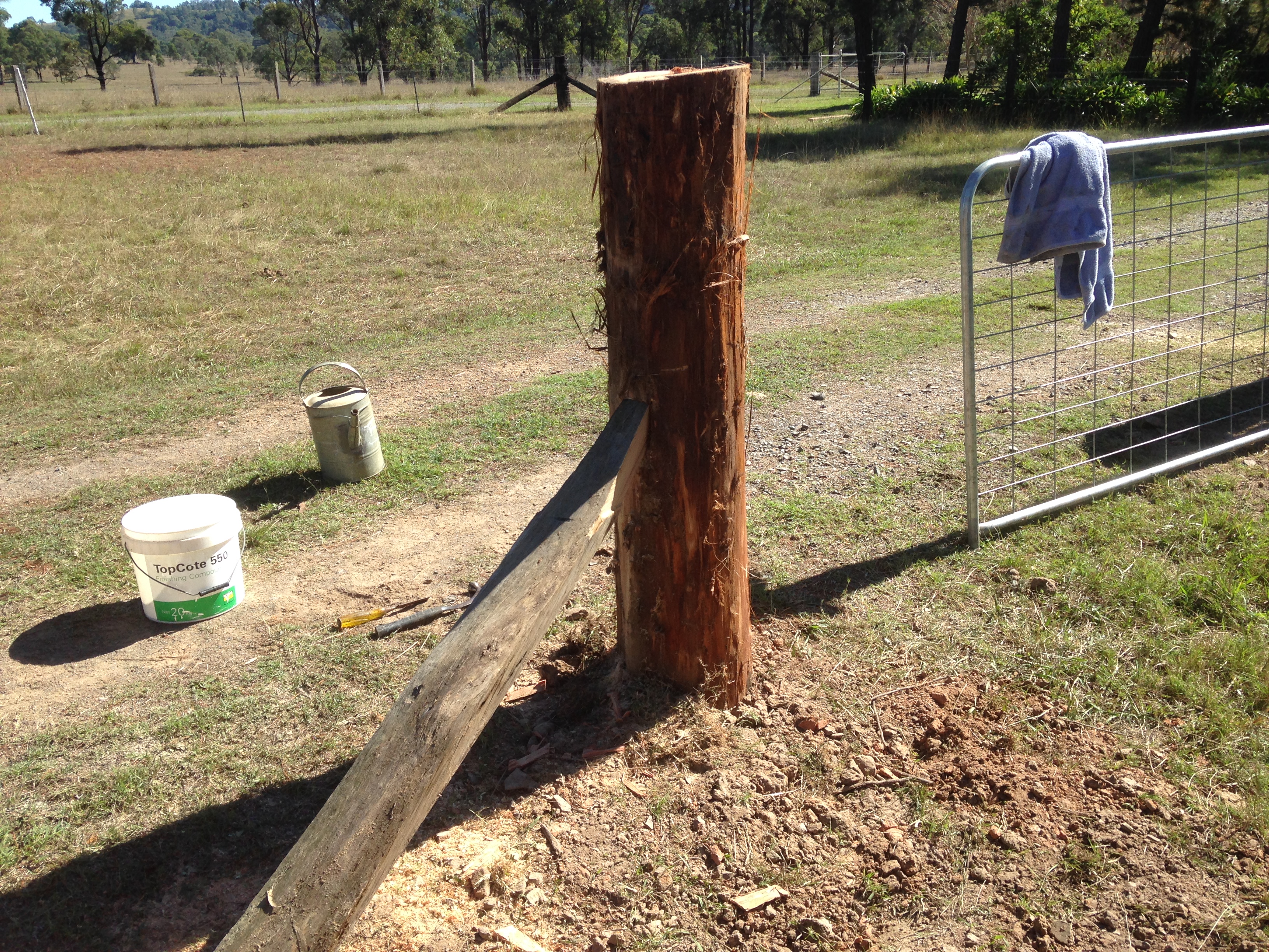 Farm Gates – Wolf Rural